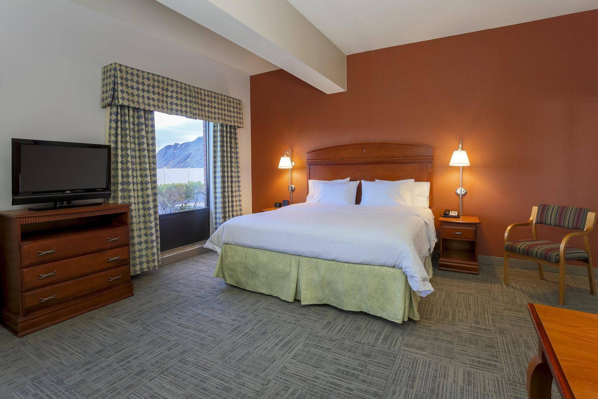 Hampton Inn & Suites Providence / Smithfield Zewnętrze zdjęcie