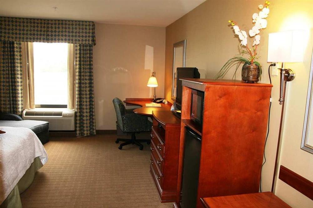 Hampton Inn & Suites Providence / Smithfield Pokój zdjęcie