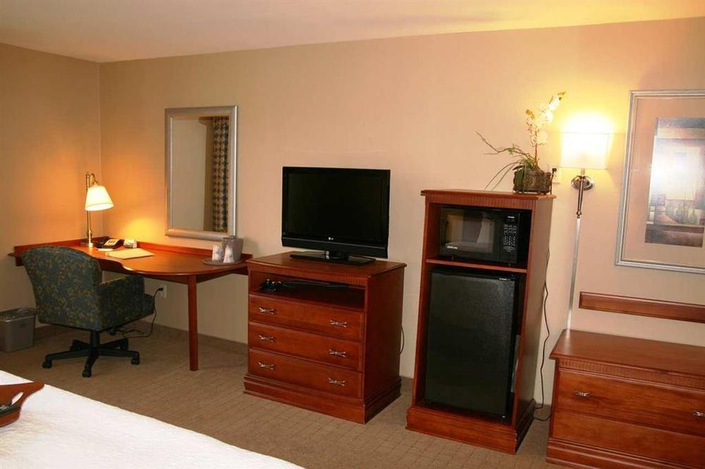 Hampton Inn & Suites Providence / Smithfield Pokój zdjęcie