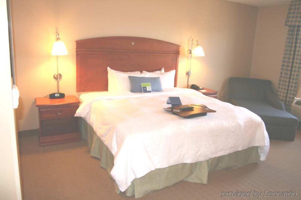 Hampton Inn & Suites Providence / Smithfield Pokój zdjęcie