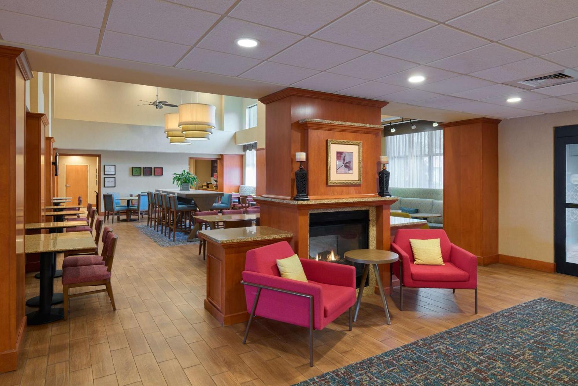 Hampton Inn & Suites Providence / Smithfield Zewnętrze zdjęcie
